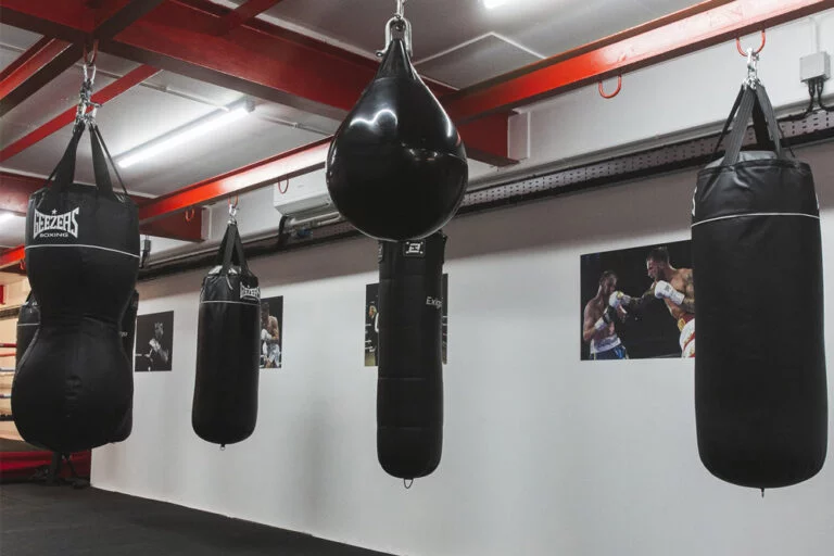 boxing bags Fitness equipment